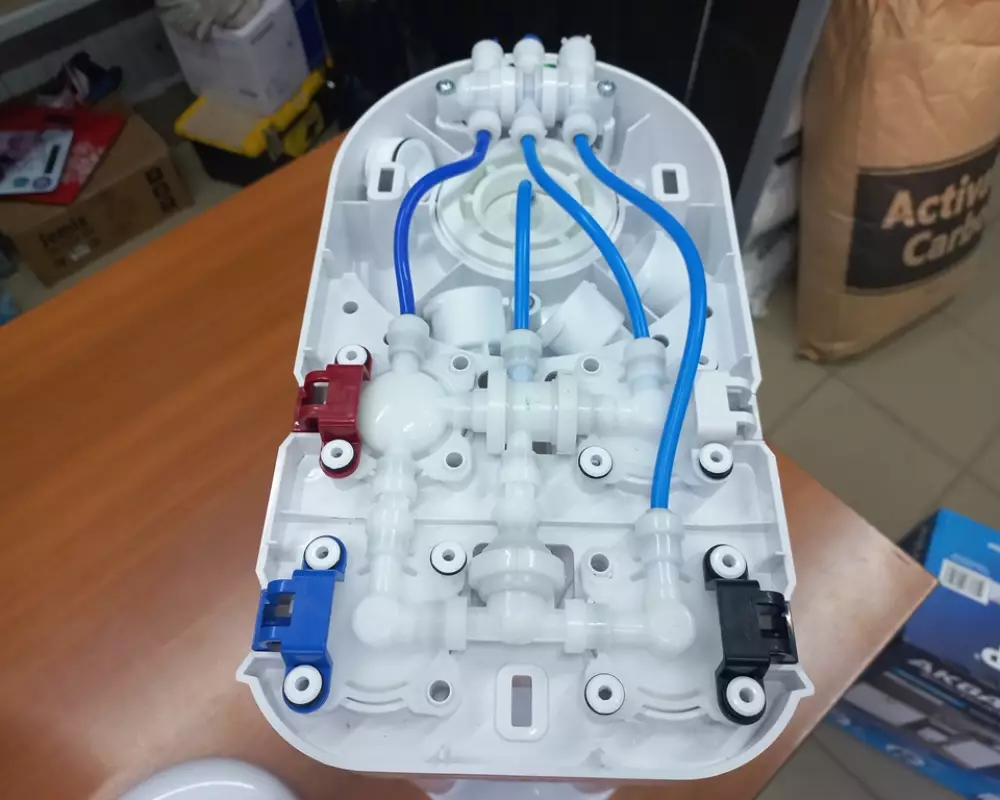 Фильтр для воды Аквафор DWM-101S Морион