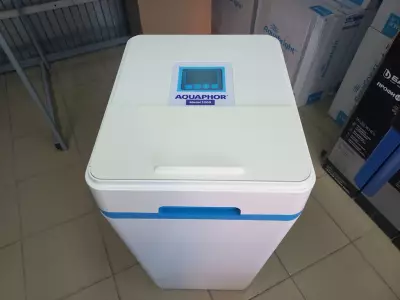 Фильтр для умягчения воды Аквафор WS1000