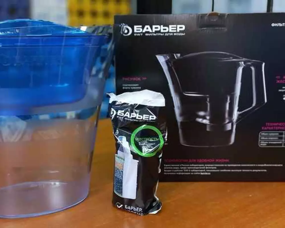 Фильтр-Кувшин Барьер Твист (синий) 4л