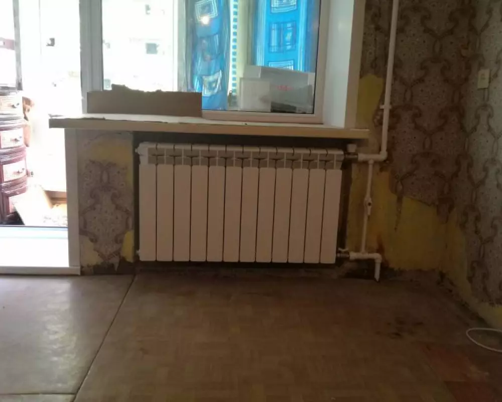 Замена радиатора отопления в квартире