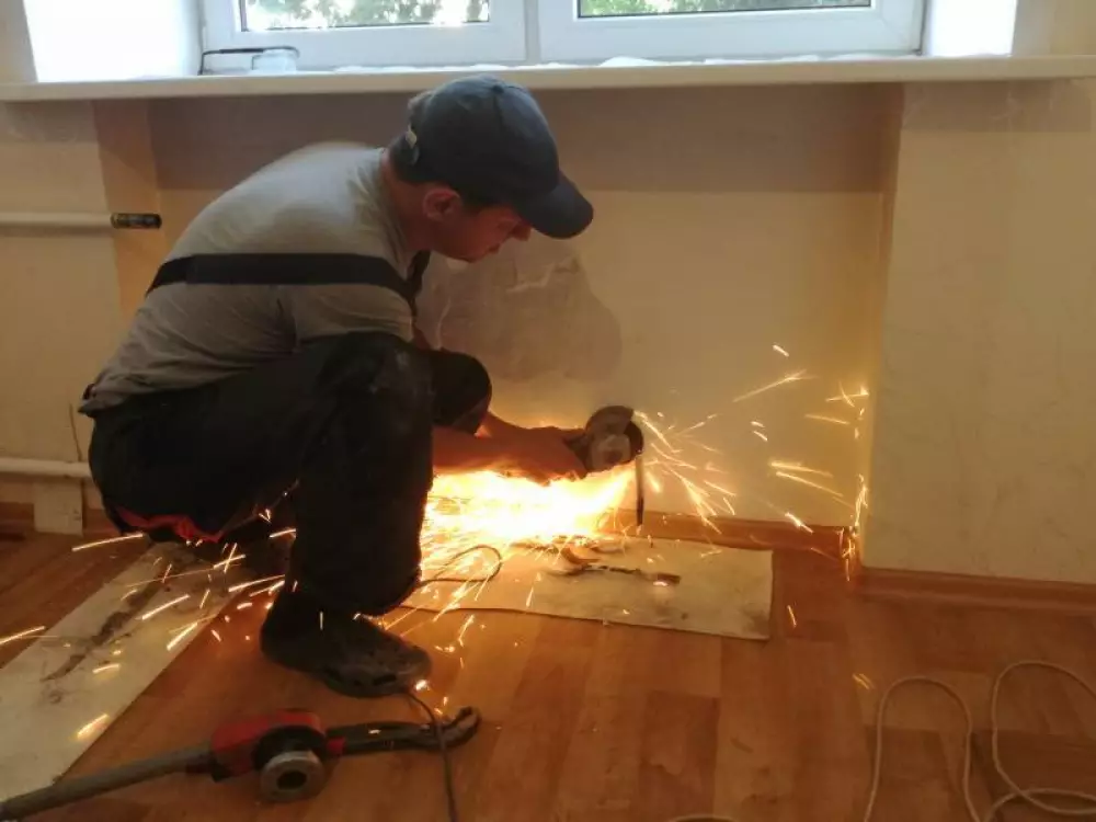 Замена чугунного радиатора отопления