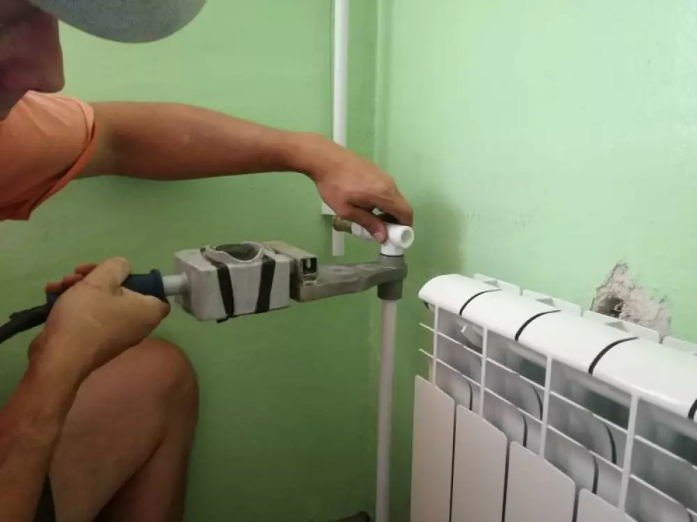 Замена трех радиаторов отопления