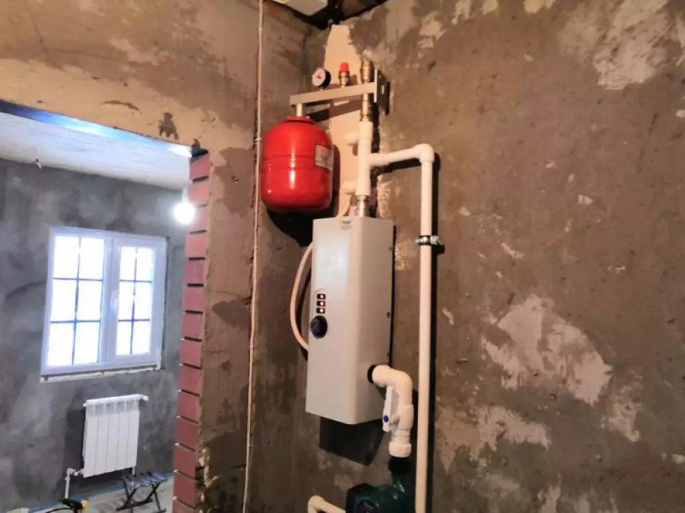 Монтаж электрического котла в бане