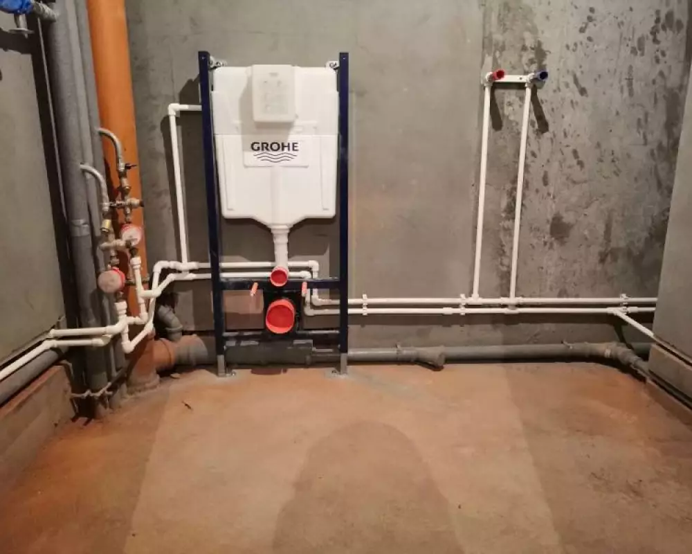 Монтаж, водопровода, канализации, установка инсталляции и полотенцесушителя в новостройке