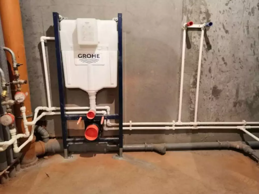 Монтаж, водопровода, канализации, установка инсталляции и полотенцесушителя в новостройке