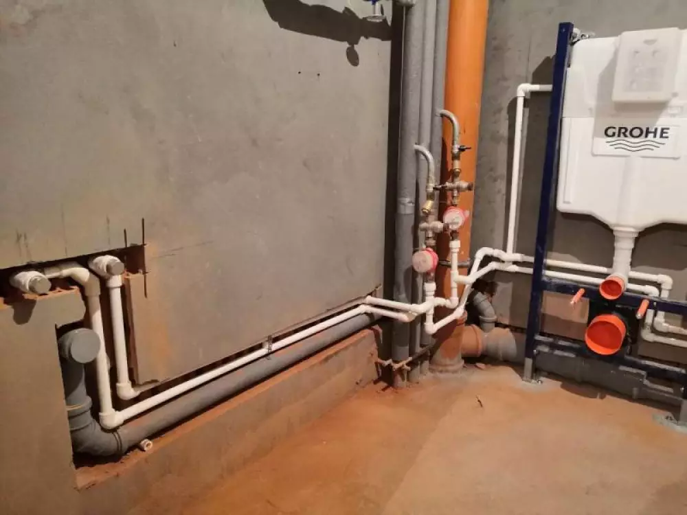 Монтаж, водопровода, канализации, установка инсталляции и полотенцесушителя в новостройке