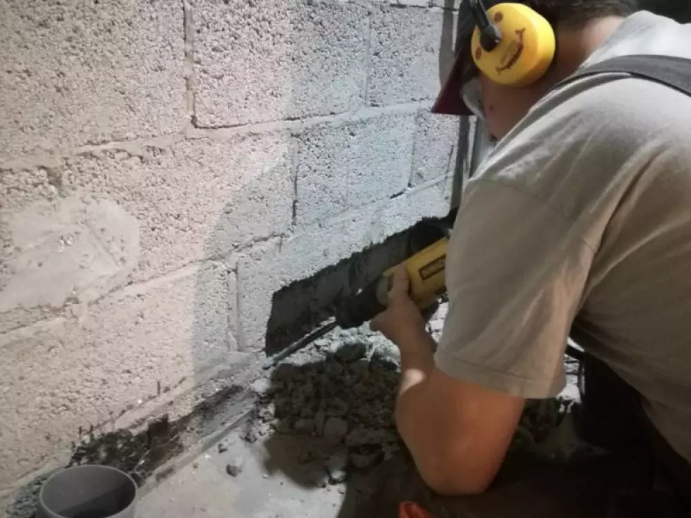 Монтаж водопровода, канализации, полотенцесушителя, установка инсталляций, перенос счетчиков в двух санузлах в новостройке