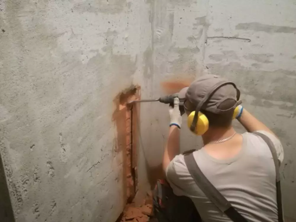 Монтаж водопровода, канализации, полотенцесушителя, установка инсталляций, перенос счетчиков в двух санузлах в новостройке