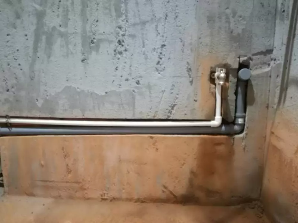 Монтаж водопровода, канализации, полотенцесушителя, установка инсталляций, перенос счетчиков в двух санузлах в новостройке