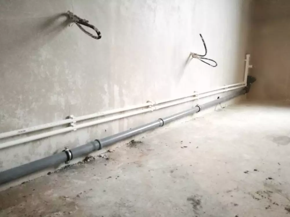 Монтаж водопровода, канализации, полотенцесушителя, установка инсталляций, перенос счетчиков в двух санузлах в новостройке