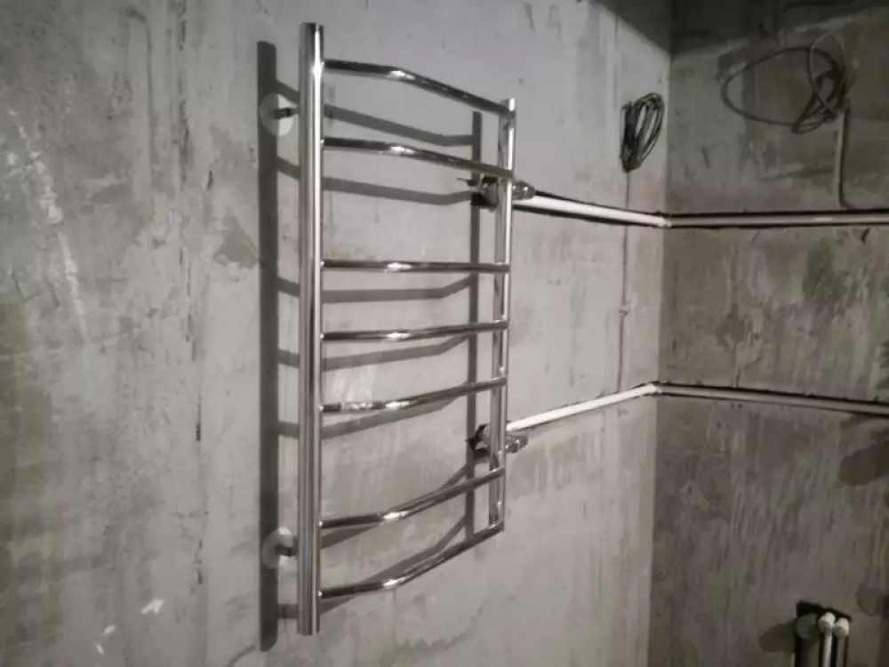 Монтаж водопровода, канализации, полотенцесушителя, установка инсталляций, перенос счетчиков в двух санузлах в новостройке