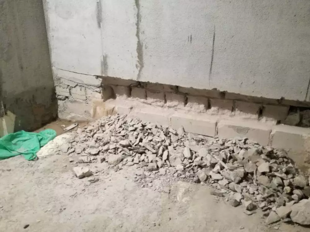 Монтаж водопровода (трубами REHAU), канализации, переделка стояков, установка полотенцесушителя и инсталляции