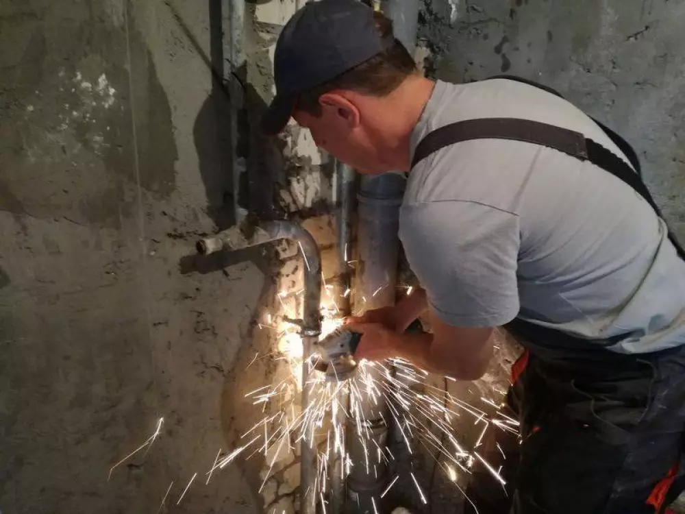 Монтаж водопровода, канализации, полотенцесушителя, перенос счетчиков