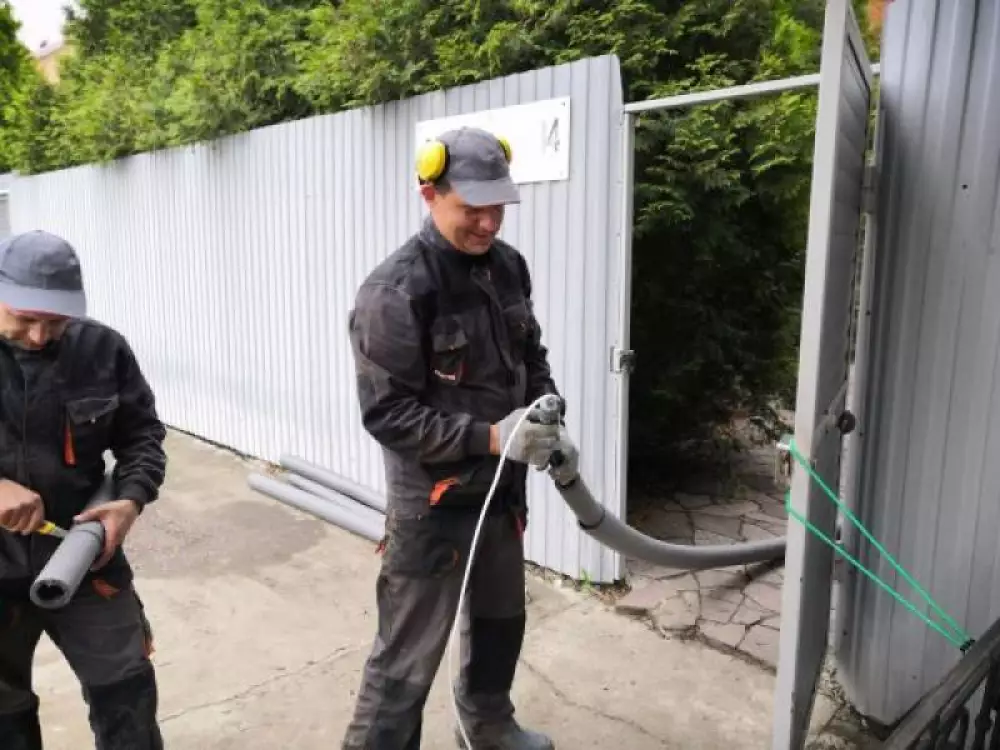 Монтаж водопровода с греющим кабелем