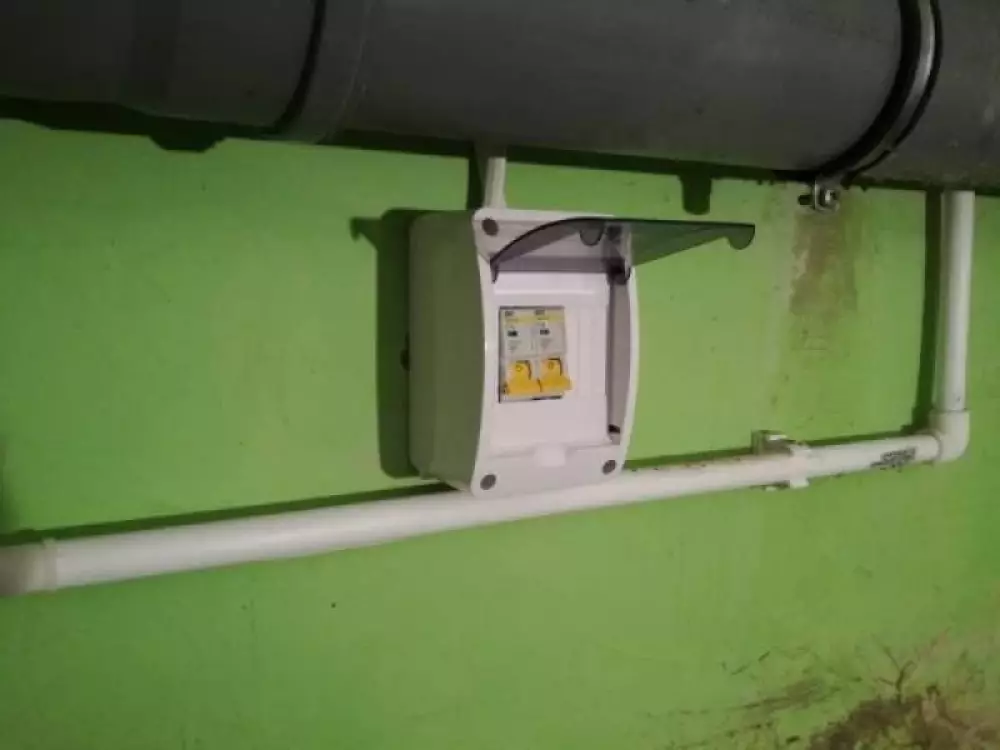 Монтаж водопровода, канализации, установка сантехники в частном доме