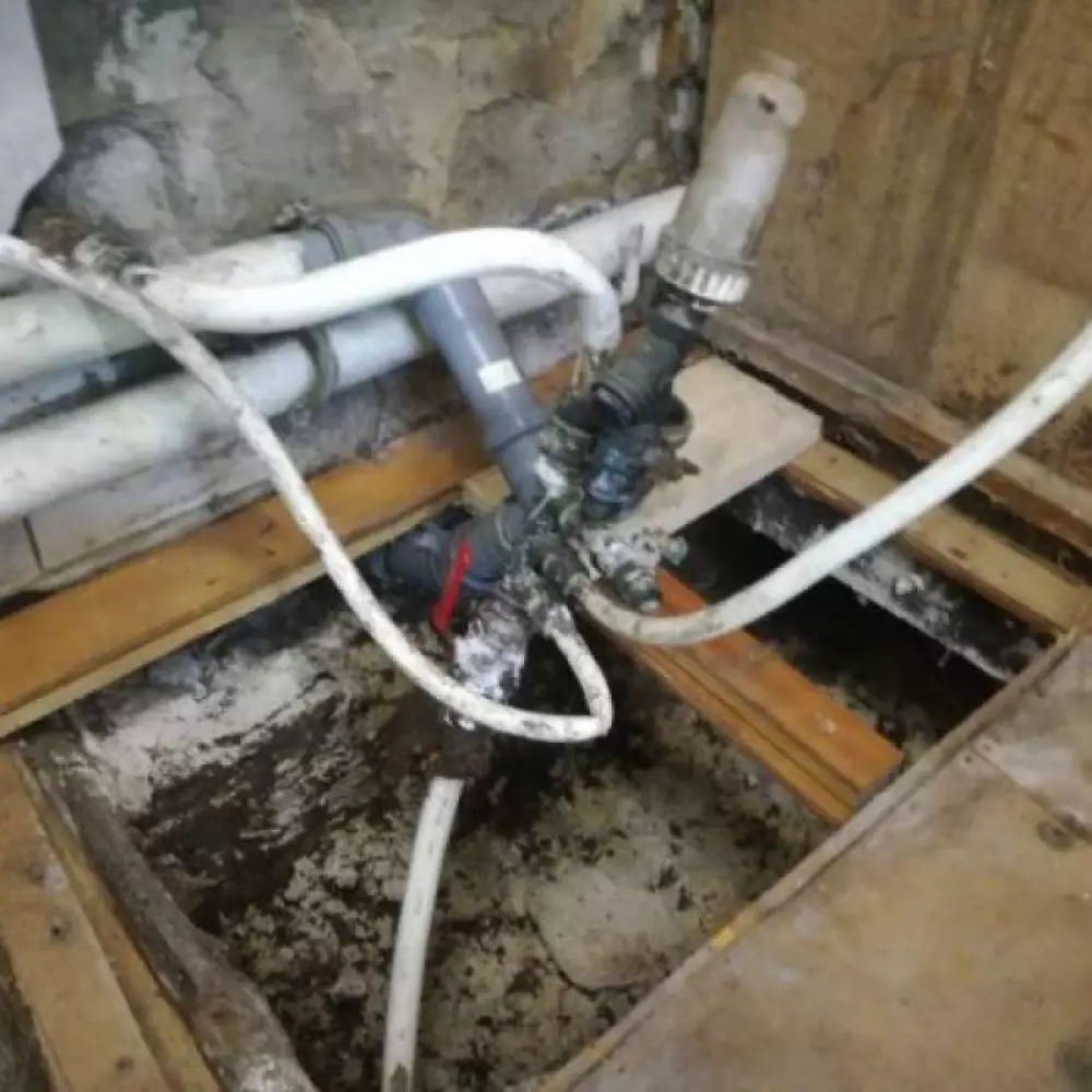 Замена водопровода и канализации в частном дома