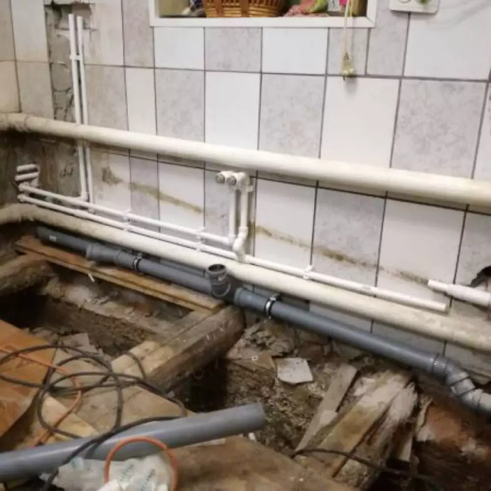 Замена водопровода и канализации в частном дома