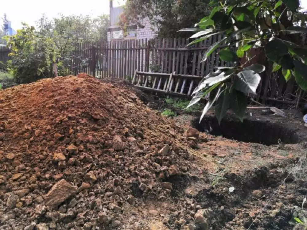 Монтаж водопровода из колодца и канализации на дачном участке