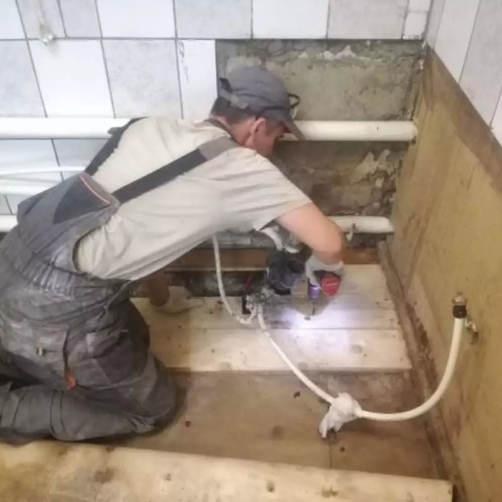 Замена водопровода и канализации в частном дома